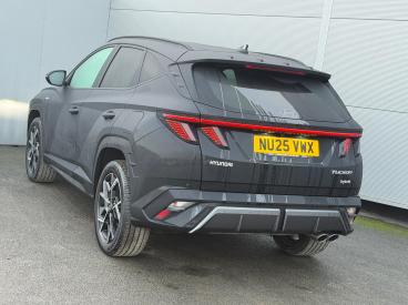 SPOTICAR Hyundai Tucson 1.6 T-gdi N Line Auto Euro 6 (s/s) 5dr Used Car - Suv Hybrid Black - Darlington - 1200562213_3