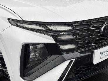 SPOTICAR Hyundai Tucson 1.6 T-gdi 13.8kwh N Line Auto Euro 6 (s/s) 5dr Used Car - Suv Plug-in Hybrid White - Eglinton - 1200570639_3