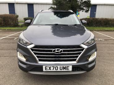SPOTICAR Hyundai Tucson 1.6 Crdi Mhev Se Nav Euro 6 (s/s) 5dr Used Car - Suv Hybrid Grey - Bridgend - 1200574660_2