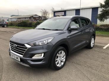 SPOTICAR Hyundai Tucson 1.6 Crdi Mhev Se Nav Euro 6 (s/s) 5dr Used Car - Suv Hybrid Grey - Bridgend - 1200574660_3