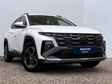 SPOTICAR Hyundai Tucson 1.6 T-gdi Advance Euro 6 (s/s) 5dr Used Car - Suv Petrol White - Preston - 1200579663_1