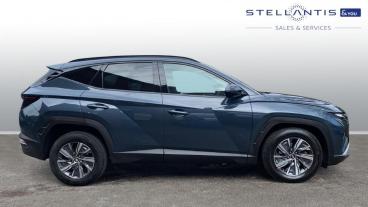 SPOTICAR Hyundai Tucson 1.6 T-gdi Se Connect Euro 6 (s/s) 5dr Used Car - Suv Petrol Blue - Stockport - 1200580415_2