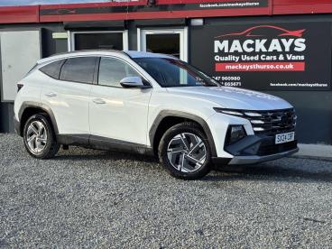 SPOTICAR Hyundai Tucson 1.6 T-gdi Advance Euro 6 (s/s) 5dr Used Car - Suv Petrol White - Inverness - 1200588331_1