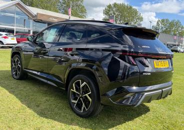 SPOTICAR Hyundai Tucson 1.6 T-gdi N Line Auto Euro 6 (s/s) 5dr Used Car - Suv Hybrid Black - Darlington - 1200596309_3
