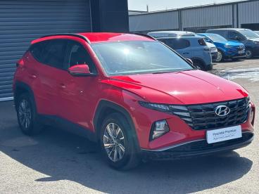 SPOTICAR Hyundai Tucson 1.6 T-gdi Se Connect Euro 6 (s/s) 5dr Used Car - Suv Petrol Red - Eglinton - 1200602818_5