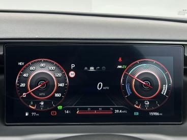 SPOTICAR Hyundai Tucson 1.6 T-gdi 13.8kwh N Line S Auto 4wd Euro 6 (s/s) 5 Used Car - Suv Plug-in Hybrid White - Preston - 1200603409_3