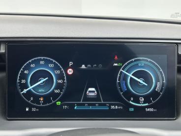 SPOTICAR Hyundai Tucson 1.6 T-gdi 13.8kwh N Line S Auto 4wd Euro 6 (s/s) 5 Used Car - Suv Plug-in Hybrid White - Preston - 1200611510_3