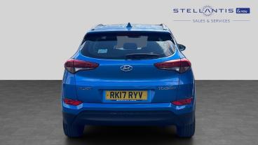SPOTICAR Hyundai Tucson 1.6 Gdi Blue Drive Se Nav Euro 6 (s/s) 5dr Used Car - Suv Petrol Blue - Salford - 1200618617_4