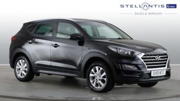 SPOTICAR Hyundai Tucson 1.6 Gdi Se Nav Euro 6 (s/s) 5dr Used Car - Suv Petrol Black - Birmingham - 1200620388_1