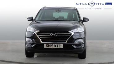 SPOTICAR Hyundai Tucson 1.6 Gdi Se Nav Euro 6 (s/s) 5dr Used Car - Suv Petrol Black - Birmingham - 1200620388_2