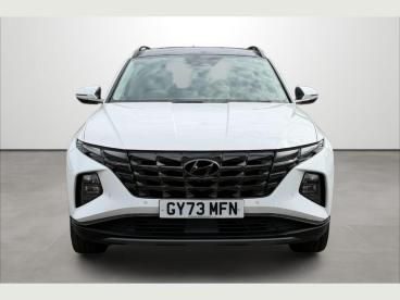 SPOTICAR Hyundai Tucson 1.6 T-gdi 13.8kwh Ultimate Auto 4wd Euro 6 (s/s) 5 Used Car - Suv Plug-in Hybrid White - Eastbourne - 1200625296_4