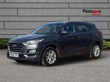 SPOTICAR Hyundai Tucson 1.6 Gdi Blue Drive Se Nav Euro 6 (s/s) 5dr Used Car - Suv Petrol Grey - Derby - 1200631793_3