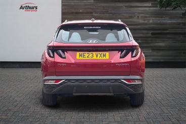 SPOTICAR Hyundai Tucson 1.6 T-gdi Se Connect Euro 6 (s/s) 5dr Used Car - Suv Petrol Red - Oswestry - 1200632842_4