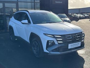 SPOTICAR Hyundai Tucson 1.6t Advance Auto Euro 6 (s/s) 5dr Used Car - Suv Hybrid White - Eglinton - 1200635090_5