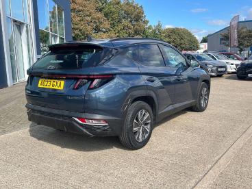 SPOTICAR Hyundai Tucson 1.6 T-gdi Se Connect Euro 6 (s/s) 5dr Used Car - Suv Petrol Blue - Kettering - 1200636668_3