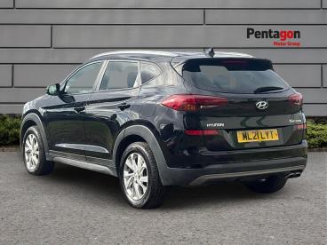 SPOTICAR Hyundai Tucson 1.6 Crdi Mhev Se Nav Euro 6 (s/s) 5dr Used Car - Suv Hybrid Black - Derby - 1200642838_2