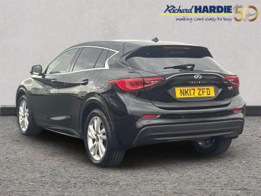 SPOTICAR Infiniti Q30 1.5d Business Executive Dct Euro 6 (s/s) 5dr Used Car - Saloon Diesel Black - Wallsend - 1200594415_2