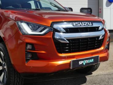 SPOTICAR Isuzu D-max 1.9 Td Dl40 Auto 4wd Euro 6 (s/s) 4dr Used Car - Commercial Vehicle Diesel Orange - Devizes - 1200551855_4