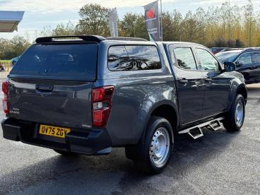 SPOTICAR Isuzu D-max 1.9 Td Utility Diff Lock 4wd Euro 6 (s/s) 4dr Used Car - Pick-up Diesel Grey - Wantage - 1200554822_5