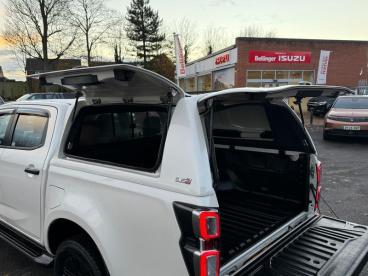 SPOTICAR Isuzu D-max 1.9 Td V-cross 4wd Euro 6 (s/s) 4dr Used Car - Commercial Vehicle Diesel White - Wantage - 1200562080_5