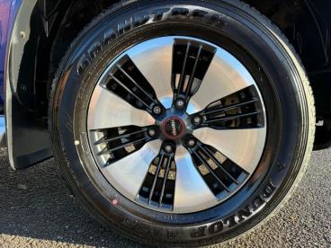 SPOTICAR Isuzu D-max 1.9 Td Dl40 4wd Euro 6 (s/s) 4dr Used Car - Commercial Vehicle Diesel Blue - Wantage - 1200562084_3