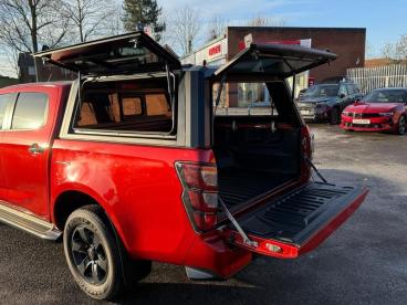 SPOTICAR Isuzu D-max 1.9 Td V-cross 4wd Euro 6 (s/s) 4dr Used Car - Commercial Vehicle Diesel Orange - Wantage - 1200568997_3