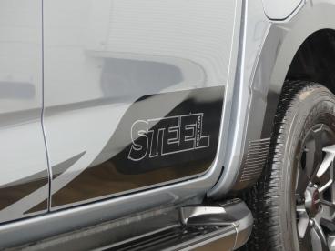 SPOTICAR Isuzu D-max 1.9 Td V-cross Steel Edition Auto 4wd Euro 6 (s/s) Used Car - Commercial Vehicle Diesel  - Devizes - 1200577638_5