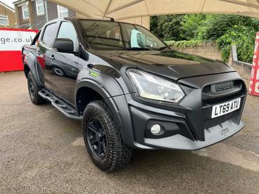 SPOTICAR Isuzu D-max 1.9 Td Xtr Nav+ 4wd Euro 6 4dr Used Car - Commercial Vehicle Diesel Black - Luton - 1200594543_5