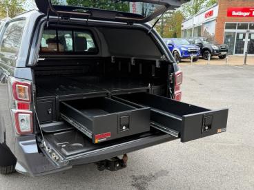 SPOTICAR Isuzu D-max 1.9 Td Dl40 Auto 4wd Euro 6 (s/s) 4dr Used Car - Commercial Vehicle Diesel Grey - Wantage - 1200595331_2