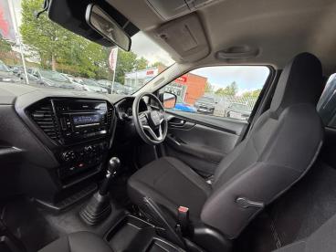 SPOTICAR Isuzu D-max 1.9 Td Utility 4wd Euro 6 (s/s) 2dr Used Car - Commercial Vehicle Diesel Black - Wantage - 1200599320_2