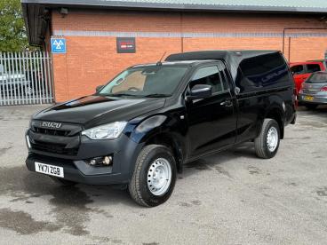SPOTICAR Isuzu D-max 1.9 Td Utility 4wd Euro 6 (s/s) 2dr Used Car - Commercial Vehicle Diesel Black - Wantage - 1200599320_5