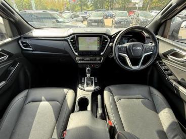 SPOTICAR Isuzu D-max 1.9 Td Arctic Trucks At35 Auto 4wd Euro 6 (s/s) 4d Used Car - Commercial Vehicle Diesel White - Wantage - 1200602073_3