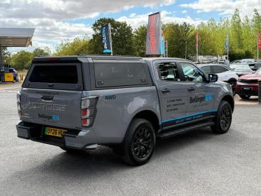 SPOTICAR Isuzu D-max 66.9kwh Ev-cross Auto 4wd 4dr Used Car - Commercial Vehicle Electric Grey - Wantage - 1200624867_4