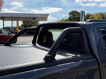 SPOTICAR Isuzu D-max 1.9 Td V-cross Auto 4wd Euro 6 (s/s) 4dr Used Car - Commercial Vehicle Diesel Grey - Wantage - 1200626128_3