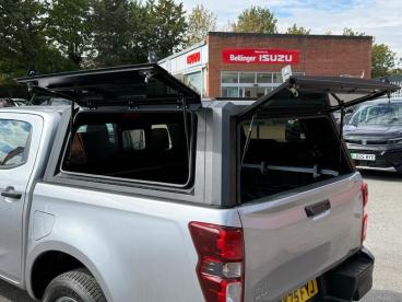 SPOTICAR Isuzu D-max 1.9 Td Utility Diff Lock 4wd Euro 6 (s/s) 4dr Used Car - Commercial Vehicle Diesel Silver - Wantage - 1200626134_3