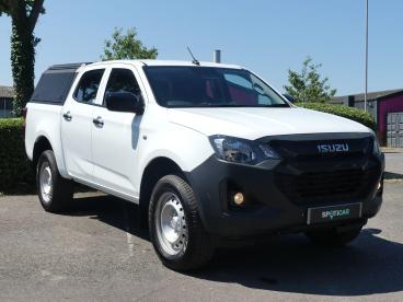 SPOTICAR Isuzu D-max 1.9 Td Utility Diff Lock 4wd Euro 6 (s/s) 4dr Used Car - Commercial Vehicle Diesel White - Devizes - 1200627860_1