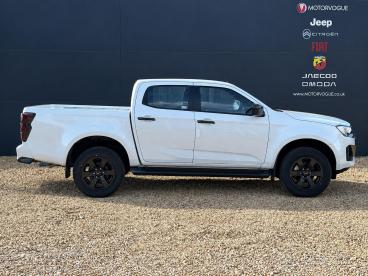 SPOTICAR Isuzu D-max 1.9 Td V-cross 4wd Euro 6 (s/s) 4dr Used Car - Commercial Vehicle Diesel White - Kings Lynn - 1200628959_5