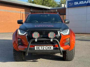SPOTICAR Isuzu D-max 1.9 Td Arctic Trucks At35 Auto 4wd Euro 6 (s/s) 4d Used Car - Commercial Vehicle Diesel Orange - Wantage - 1200638157_3