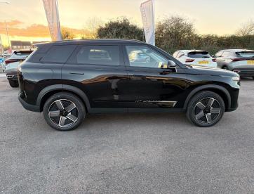 SPOTICAR Jaecoo 7 J7 1.5t Shs 18.3kwh Luxury Auto Euro 6 (s/s) 5dr Used Car - Suv Plug-in Hybrid Black - Bridgend - 1200560191_5