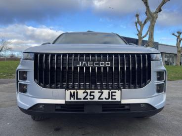 SPOTICAR Jaecoo 7 J7 1.5t Shs 18.3kwh Luxury Auto Euro 6 (s/s) 5dr Used Car - Suv Plug-in Hybrid Silver - Swansea - 1200567446_2