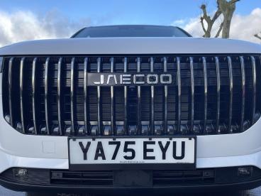 SPOTICAR Jaecoo 7 J7 1.5t Shs 18.3kwh Luxury Auto Euro 6 (s/s) 5dr Used Car - Suv Plug-in Hybrid White - Swansea - 1200567447_4