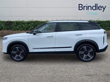 SPOTICAR Jaecoo 7 J7 1.5t Shs 18.3kwh Luxury Auto Euro 6 (s/s) 5dr Used Car - Suv Plug-in Hybrid White - Cannock - 1200590869_5