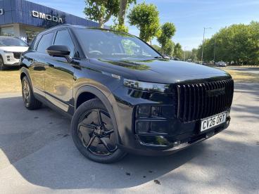 SPOTICAR Jaecoo 7 J7 1.5t Shs 18.3kwh Black Luxury Auto Euro 6 (s/s) 5d Used Car - Suv Plug-in Hybrid Black - Swansea - 1200620493_1