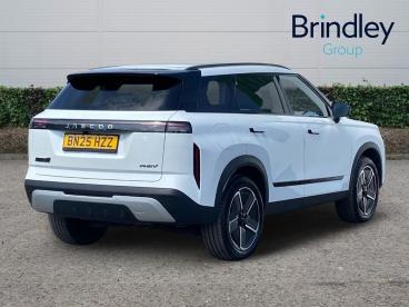 SPOTICAR Jaecoo 7 J7 1.5t Shs 18.3kwh Luxury Auto Euro 6 (s/s) 5dr Used Car - Suv Plug-in Hybrid White - Cannock - 1200622986_4
