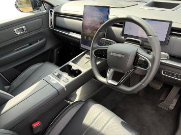 SPOTICAR Jaecoo 7 J7 1.5t Shs 18.3kwh Luxury Auto Euro 6 (s/s) 5dr Used Car - Suv Plug-in Hybrid White - Lincoln - 1200632225_5