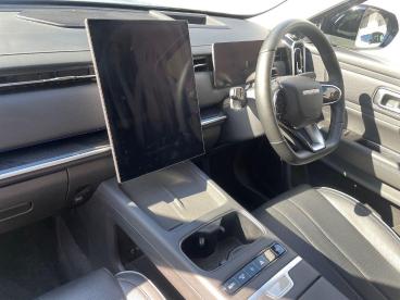 SPOTICAR Jaecoo 7 J7 1.5t Shs 18.3kwh Luxury Auto Euro 6 (s/s) 5dr Used Car - Suv Plug-in Hybrid Silver - Sheffield - 1200632982_5