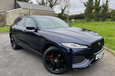 SPOTICAR Jaguar F-pace 2.0 D200 Mhev R-dynamic Black Auto Awd Euro 6 (s/s Used Car - Suv Diesel Blue - Bridgend - 1200592372_1