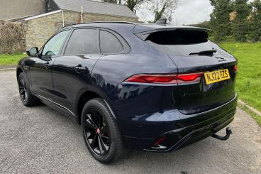 SPOTICAR Jaguar F-pace 2.0 D200 Mhev R-dynamic Black Auto Awd Euro 6 (s/s Used Car - Suv Diesel Blue - Bridgend - 1200592372_3