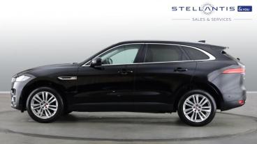 SPOTICAR Jaguar F-pace 2.0 P250i Portfolio Auto Awd Euro 6 (s/s) 5dr Used Car - Suv Petrol Black - Birmingham - 1200617339_5