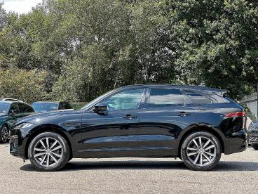 SPOTICAR Jaguar F-pace 2.0 D200 Mhev R-dynamic Se Black Auto Awd Euro 6 ( Used Car - Suv Diesel Black - Pontypridd - 1200622233_4